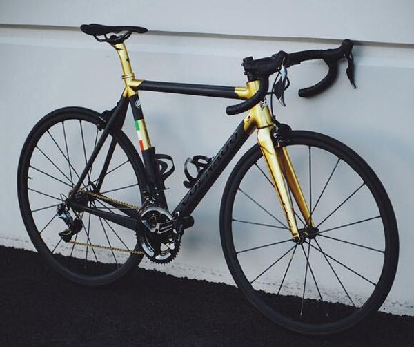 

gold logo black colnago c60 complete bicycle full carbon road bike 105 r7000 groupset 50mm carbon wheelset novatec a271 hubs