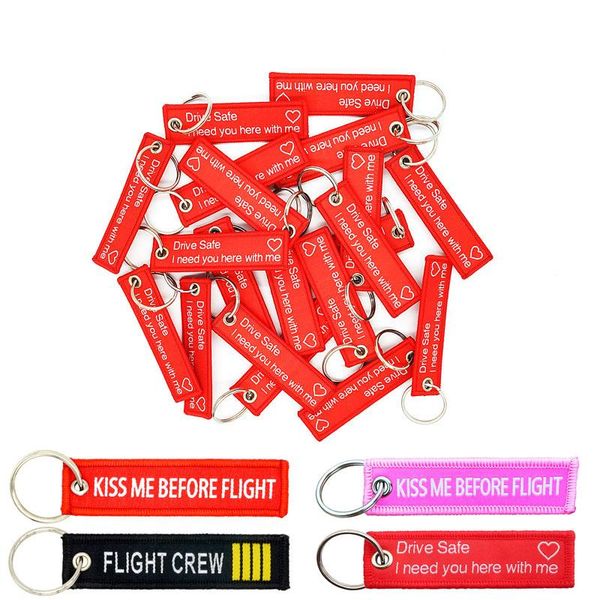 

100pcs/lot drive safe keychains 7.7 *2cm kiss me before flight crew aviation key chain air hostess gift fashion pendant wholesale, Slivery;golden