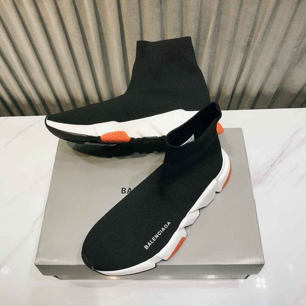 

2020 new sv couple daily casual sports shoes fashion couple casual shoes socks sneakers