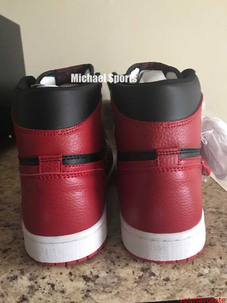 

1s classic og 1 basketball shoes tumbled genuine leather bred black red gym shoes mens women sneakers michael sports