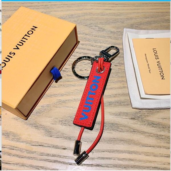 

luxury key chain fashion key chain high-quality handmade automotive leather key chain bag charm pendant accessories gift box, Silver
