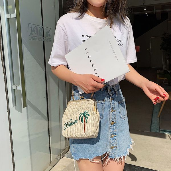 

2019 fashion women's messenger bag woven square straw embroidery shoulder bag ladies crossbody summer beach handbag