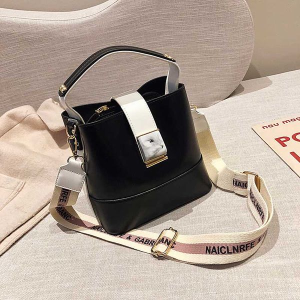 

2020 горячая продажа новых женщин pu кожаные сумки модельера щитовые bucket винтажные сумки плеча сумка высокого качества