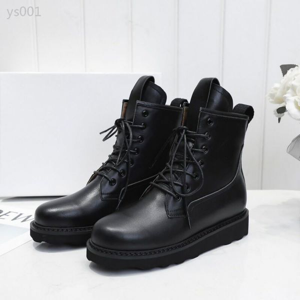 

2020 autumn and winter new white martin boots female british style retro wild thick bottom round head outdoor motorcycle boots, Black