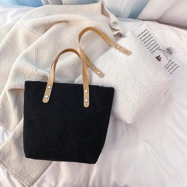 

2019 handbags classic delicate fashion women handbag fleece pure color shoulder shopping bag travel casual tote
