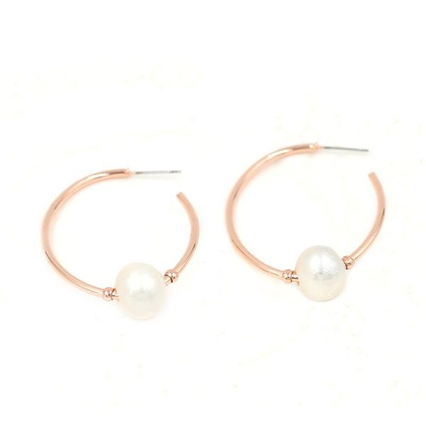 

2019 autum new arrival natural pearl rose tone copper c shape women fashion stud earrings, Golden;silver