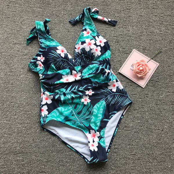 

one piece swimsuit fused swimwear women 2019 monokini bathers push up bathing suit may female beach swimming suit xl summer, White;black