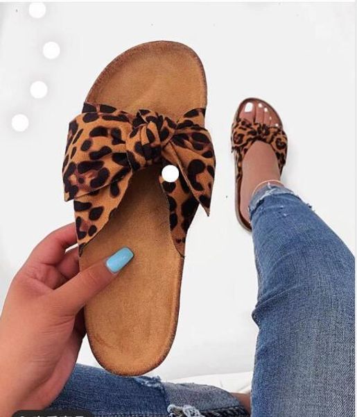 

actory direct 2020 new slippers beach shoes new european bow flat beach shoes ladies slippers large size, Black