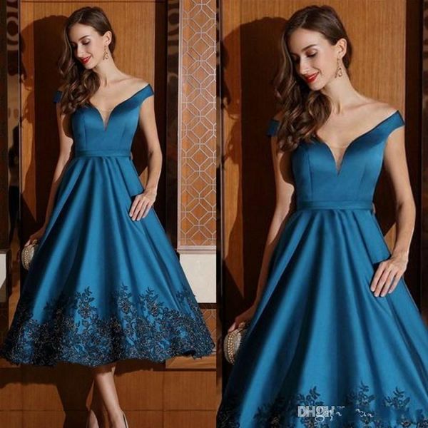 

2019 off shoulder sleeveless a-line party dress tea length sequined satin formal evening gowns stylish lace appliqued short prom dresses 448, Black