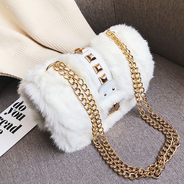 

2019 autumn and winter models cute white plush bag girls bag plush fashion slung shoulder single leopard small square