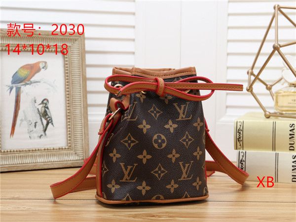 

2019 ladies fashion shoulder bag designers handbag luxury quality shoulder bags ladies messenger bag tassel crossbody bag
