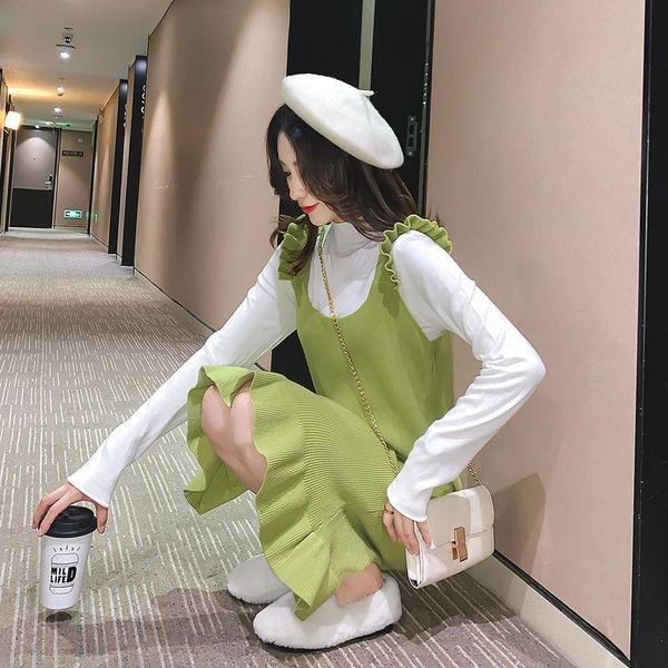 

women 2020 spring autumn elegant fashion knitted two pieces sets female long sleeve sweater + ruffles vest dress suit r183, White
