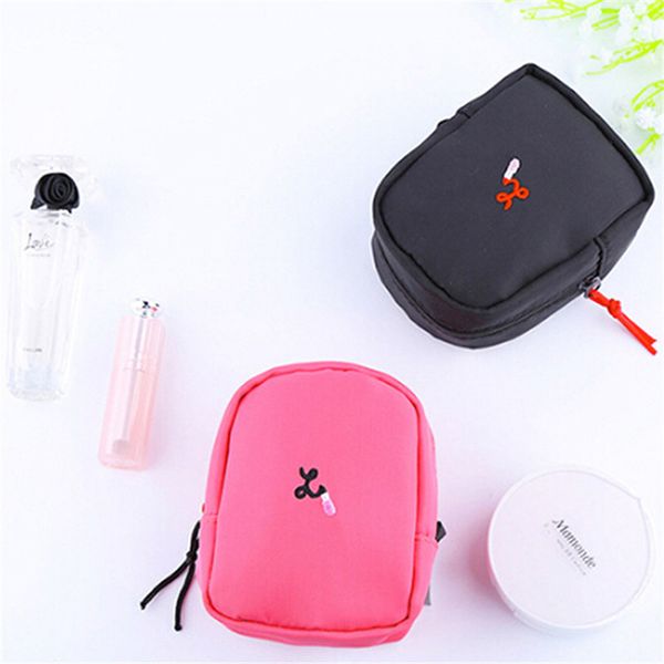 

creative portable mini polyester cosmetics cases easy-carry fashion makeup tools bag with cartoon lipstick printting