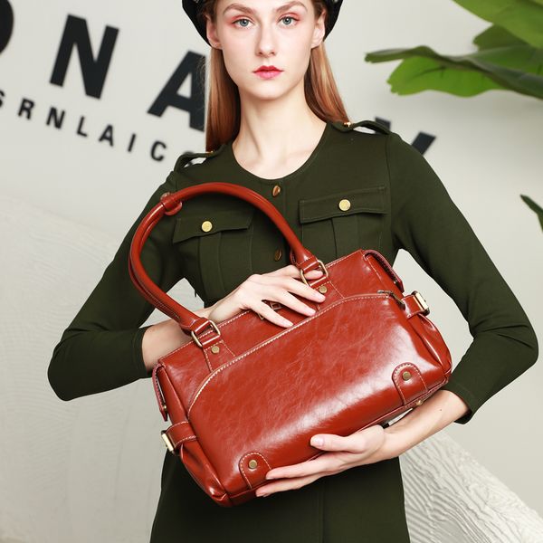 

2020 new european and american big-name ladies bag mummy bag fashion leather shoulder bag tote handbag 8047