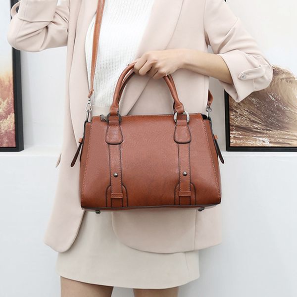 

fggs-vintage fashion handbag large capacity soft leather messenger bag