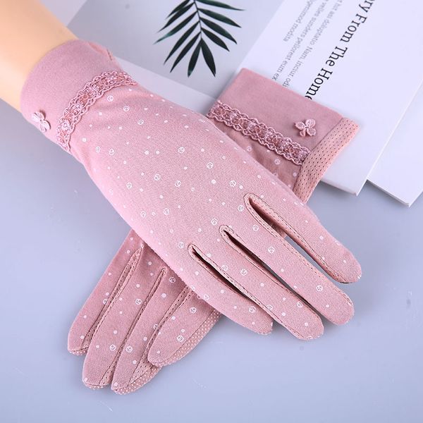 

women' printed touch screen fingerless gloves lace decoration outdoor short sunscreen non-slip driving gloves, Blue;gray