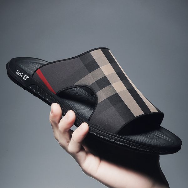 

comfortable trend men casual flip flop summer fashion men's slippers light outdoor non-slip men beach shoes sandals, Black