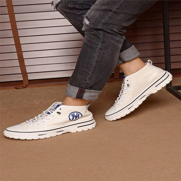 

fast delivery fashion brand luxury men's shoes [lace-up, invisible increase] autumn new trend casual men's boots size: 38-44 01, Black