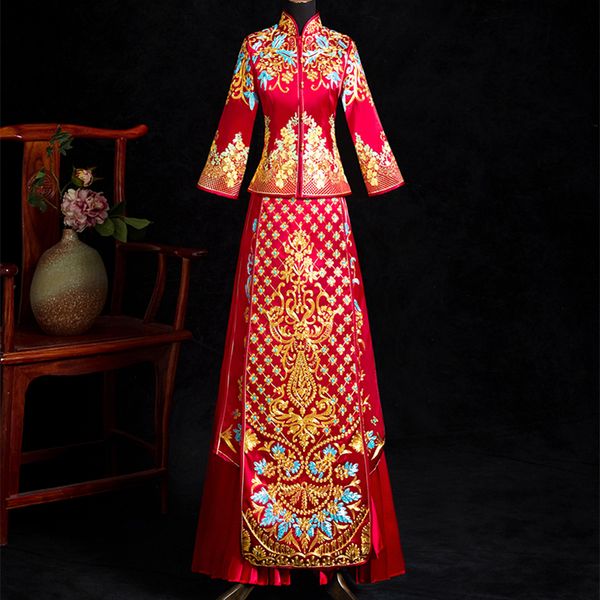 

vintage mandarin collar qipao pleated traditional women cheongsam suhzou embroidery marriage evening dress suit, Red