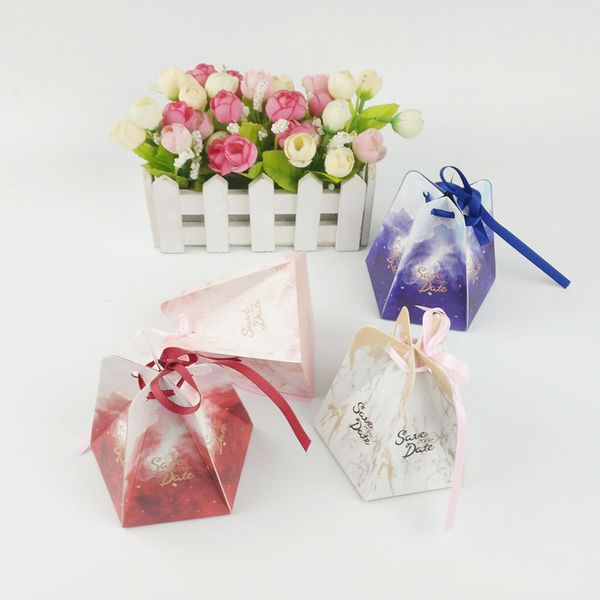 

50pcs marbling design favor box wedding dream pentagonal candy boxes bridal shower favors gift packaging bag