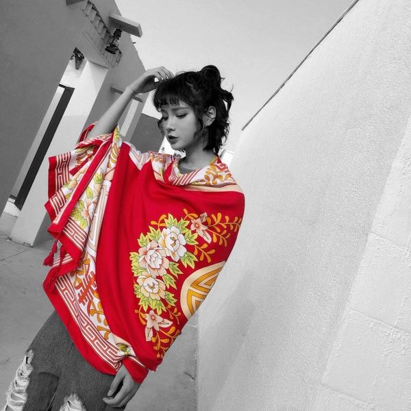

Shawl Female Summer New Style Cotton Scarf Red Ethnic Shawl Scarf Travel Sun Decoration Beach Towel
