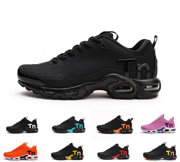 

2020 mercurial plus tn ultra se black white blue brown outdoor shoes outdoor tn shoes women mens trainers mens sneakers 36-46