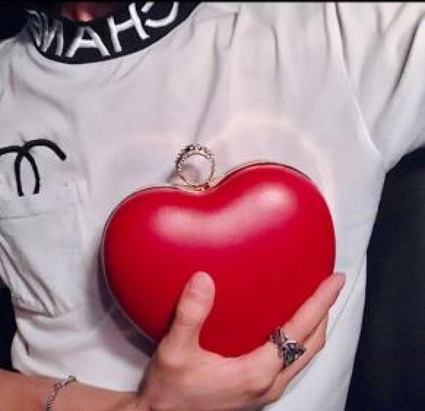 

2019 new japanese-korean heart-shaped handbag ladyaaa207