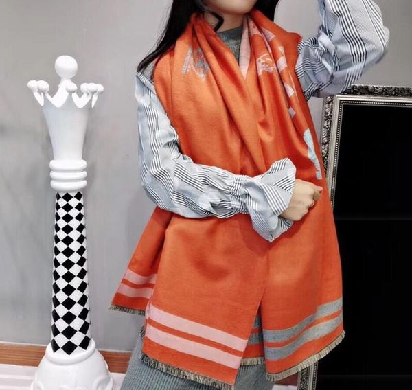 

новый конструктор мужчины женщины высокого качества осень зима шарф шерсть мягкая lamé толстый и теплый шарф роскошный длинный классический, Blue;gray