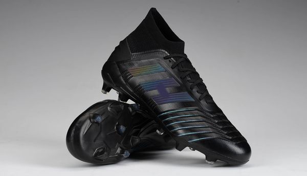 

laceless predator 19+ men football cleats boots dark script input code soccer shoes high chuteiras de futebol