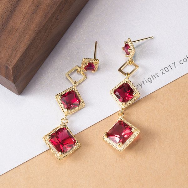 

925 silver retro red diamond zircon earrings in european and american style exquisite gold-plated craft earrings simple design earrings, Golden;silver