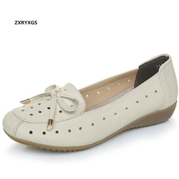 

soft cowhide hole shoes breathable leather sandals casual comfortable shoes women sandals 2020 new bow spring summer, Black