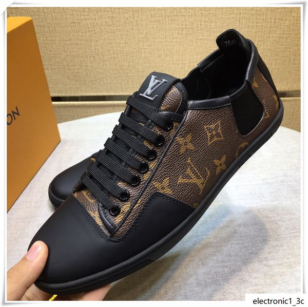 

2019qrk весной и осенью мужчин на случайные спортивную обувь высокого верха пояса туристические кроссовки, с микро-стандарт, с оригинальной