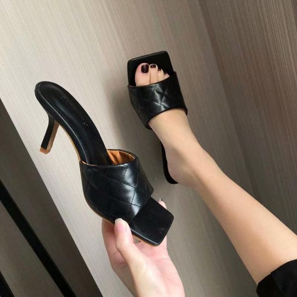 

shallow shoes woman 2020 womens slippers outdoor square toe pantofle heeled mules rubber flip flops thin heels new high, Black