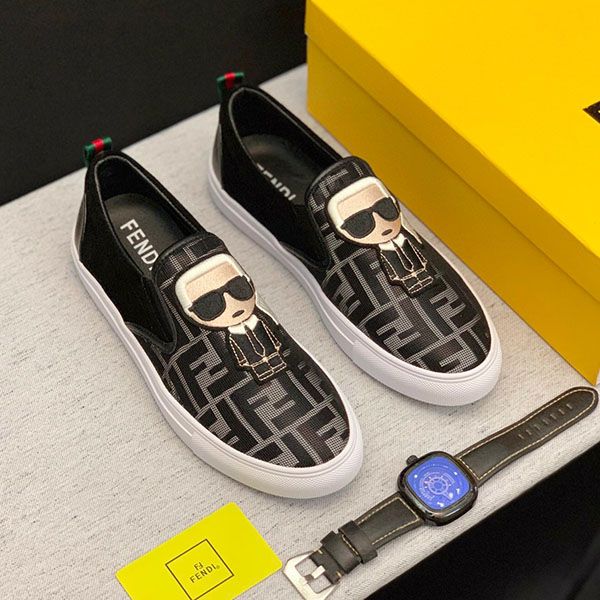 

luxury sneakers 2020 new mens dress shoes mens casual loafers tennis shoes ashion classic embroidered pattern race shoes, Black