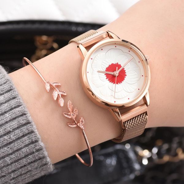 

2019 fashion print women watches magnetic mesh strap casual luxury quartz watch lady dress clock elegant stainless steel, Slivery;brown