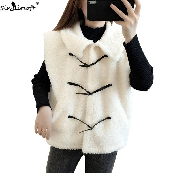 

женщины зима новый утолщение ягненка волос жилет кардиган женщина мода тенденция повседневная кожаная пряжка был тонкий безрукавка женский, Black;white