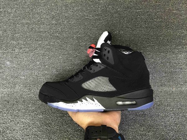 

wholesale new 5 v og black metallic silver men basketball shoes 5s women sports shoes sneakers brand trainers size 36-47