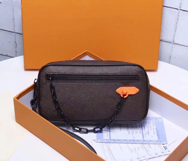 

wholesale fashion leather lychee pattern embossed thick chain clutch bag men and women with the same paragraph pgraphy bag dark brown ca