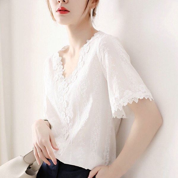 

2020 summer new xiaozhongchao brand temperament women's small fresh embroidery lace lace short sleeve cotton shirt heavy embroidery, White
