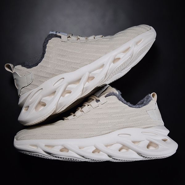 

2019 winter men's shoes thick bottom plus velvet warm sneakers trend fashion casual running shoes men's sneakers mens boots, Black