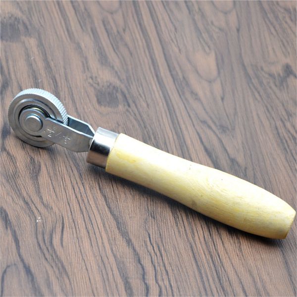 

wooden handle tire compaction roller rubber anti-slip rolling puncture handle cold film pressure roller car tire repair tools