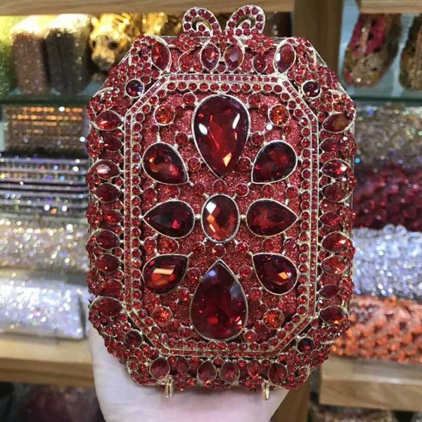 

2020 red gemstone diamond crystal clutch bag for evening wedding bridal clutches purse fashion golden metal mini party handbags