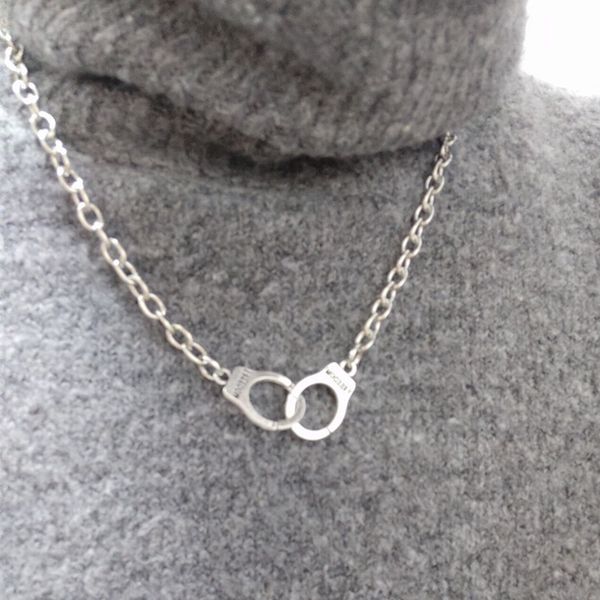 

silver color stainless steel chain necklace handcuf pendant charm necklace for men women 45cm/ 50cm dropshipping, Golden;silver