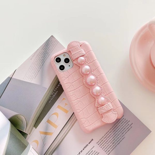 

women ins net red new iphone case for new iphone 11 pro max band mobile phone 7 8 plus noble case style crocodile pearl w