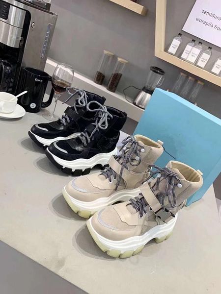 

wholesale new genuine leather men boots snow boot martin boots leather boots man woman outdoor waterproof shoes nkj01, Black