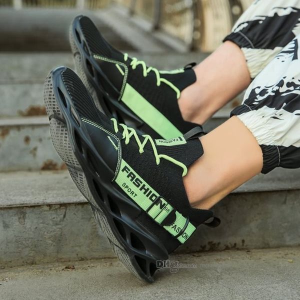 

дешевые горячая продажа мода мужская обувь mesh дышащие кроссовки walking мужчины обувь new комфортная легкие кроссовки aa-200304075