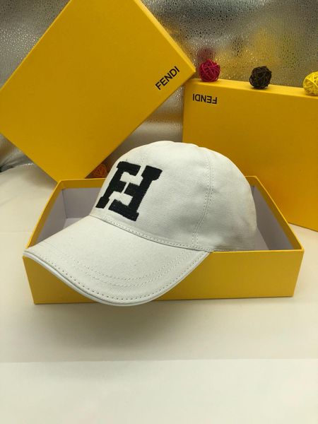 

2019 new brand men's designer hat snapback baseball cap luxury ladies fashion hat four seasons truck driver ladies causal ball cap high qual