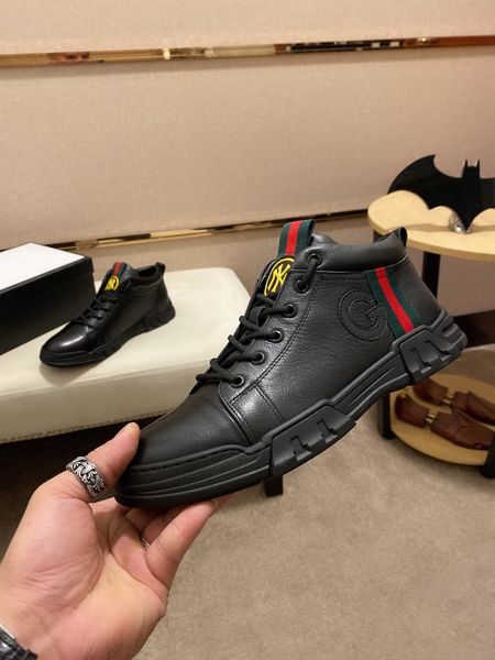 

2020w18 fashion casual shoes men's shoes comfortable breathable sports luxury shoes original box packaging zapatos hombre, Black