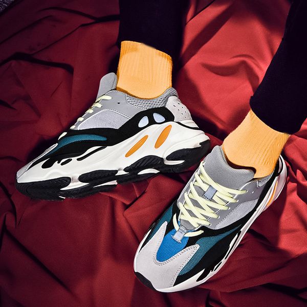 

2019 kanye we t even tatic de igner hoe running hoe wave runner port hoe fa hion neaker with box