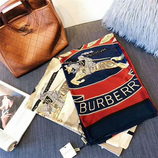 

Cachecóis new_goods